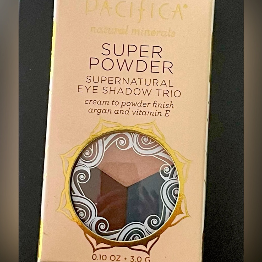 Pacifica Super Powder Eye Shadow Trio
